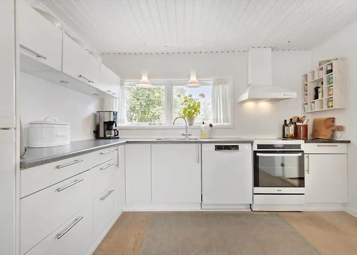 8534-grenaa-kastanievej-5 Semesterbostad Grenå